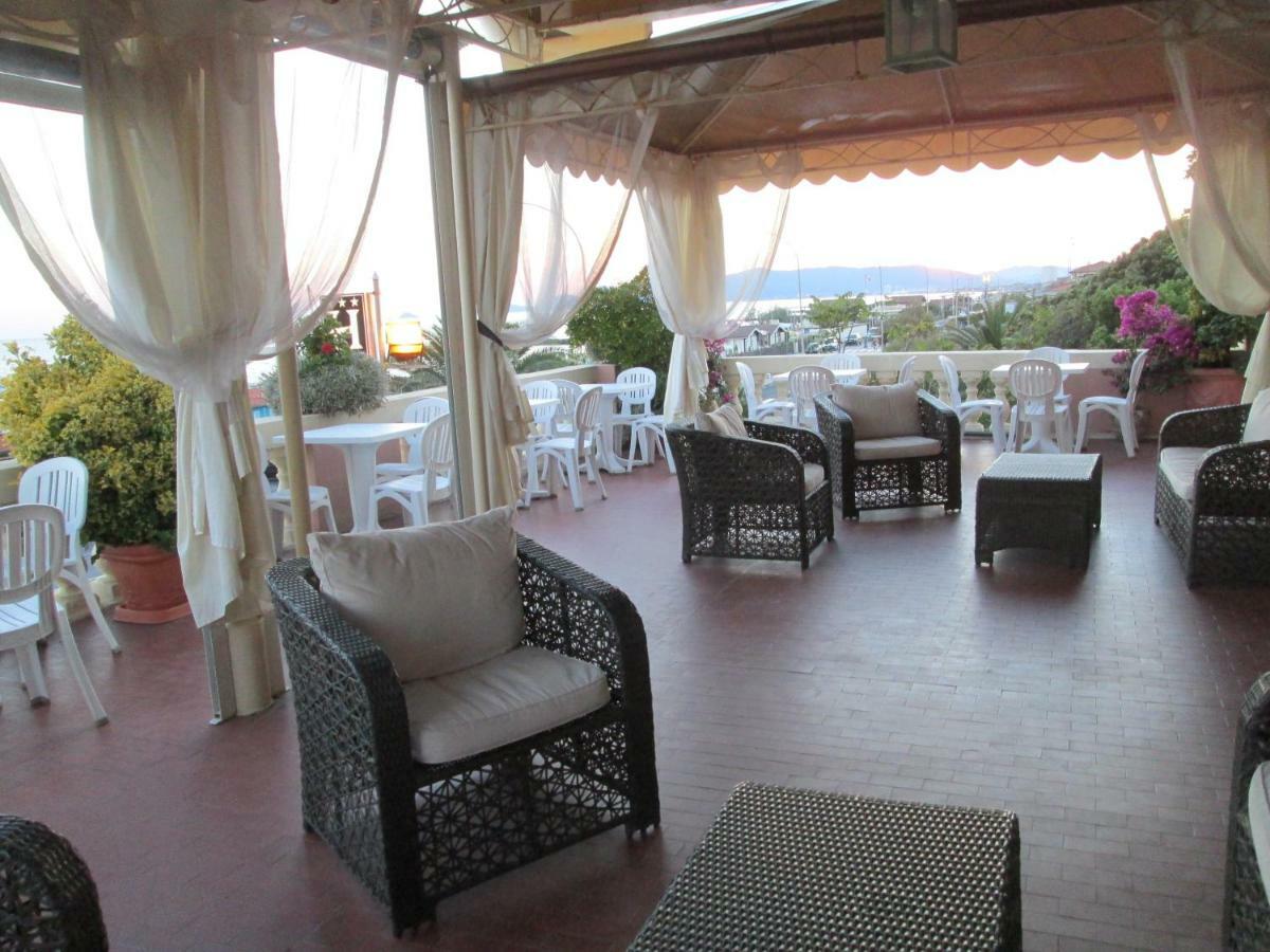 Hotel Italia Marina di Massa Exterior foto